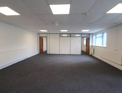 TO LET – First Floor Offices, Suite E1, Crypton Business Park, Bridgwater TA6 4SY