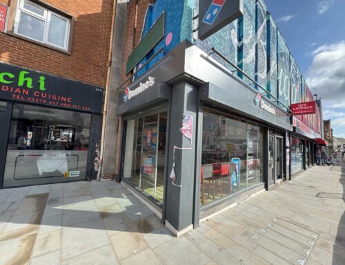 TO LET – 45 Eastover, Bridgwater, Somerset TA6 5AW