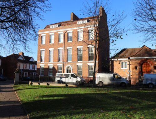 TO LET – Ground Floor, Queen Adelaide House, 16 Kings Square, Bridgwater, Somerset TA6 3DG
